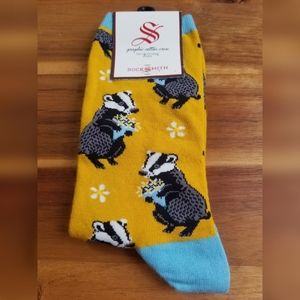 SockSmith Crew Socks Bashful Badger Dandelion Sock Size 9-11 NWT